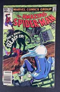 Amazing Spider-Man (1963) #226 NM- (9.2) Black Cat John Romita Jr