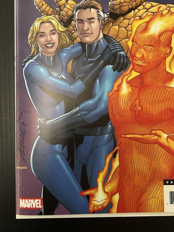 FANTASTIC FOUR #1 (2024) FACSIMILE EDITION 1:25 LARROCA VAR IN-HAND PROSHIPPER