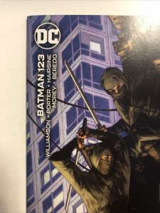 Batman (July 2022) #123, 1:25 (NM+) Variant Cover by Jay Anacleto | DC Comics