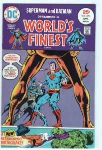 WORLD’S FINEST COMICS #229 - 7.0 - WP - Superman - Batman - Metamorpho