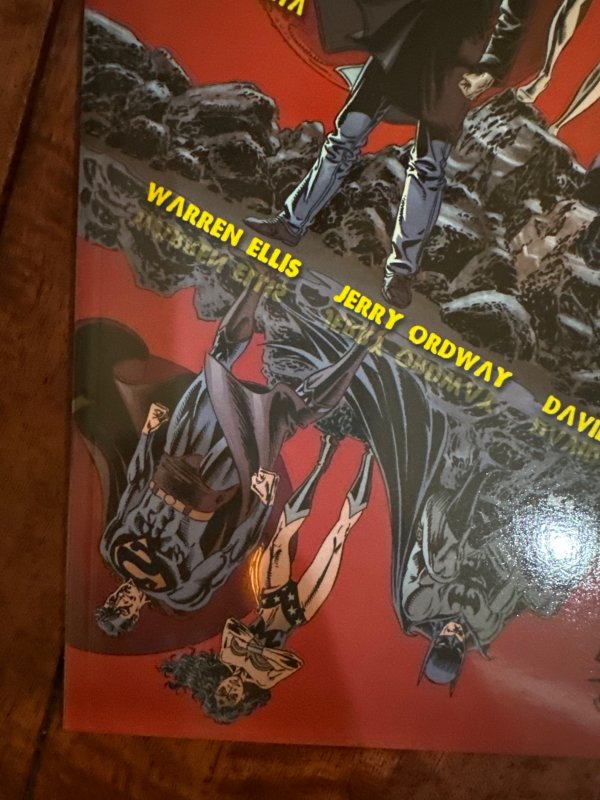 Planetary/JLA: Terra Occulta (2002)