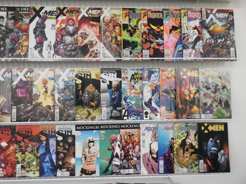 Huge Lot 190+ Comics W/ X-Men, Sub-Mariner, Avengers, Storm+ Avg VF Condition!