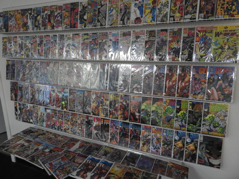 Huge Lot 140+ Comics W/ New Warriors, Savage Dragon, +More! Avg VF Condition!