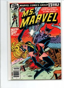 Ms Marvel #22 newsstand - vs Deathbird - 1979 - (-Near Mint)