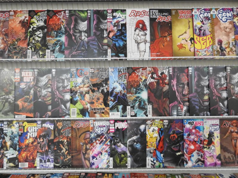 Huge Lot 170+ Comics W/ Red Sonja, Batman, Spider-Man+ Avg VF Condition!