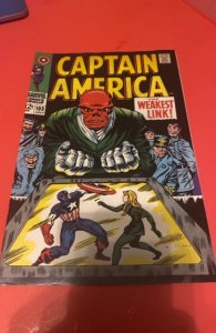 Captain America #103 (1968) Sharon carter id revealed