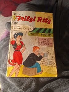 FRITZI RITZ #30 UNITED FEATURE 1953 early PEANUTS by CHARLES SCHULZ Golden Age