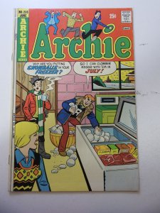 Archie #235 (1974)