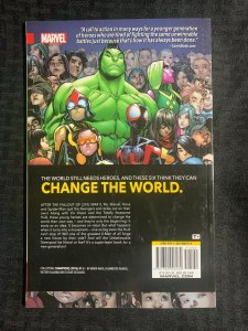 2017 CHAMPIONS Volume 1 Change the World SC VF+ 8.5 1st Marvel Comics