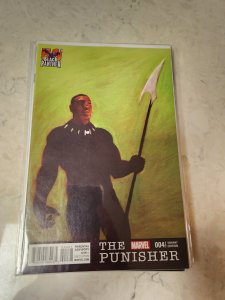 THE PUNISHER #4  VARIANT BLACK PANTHER
