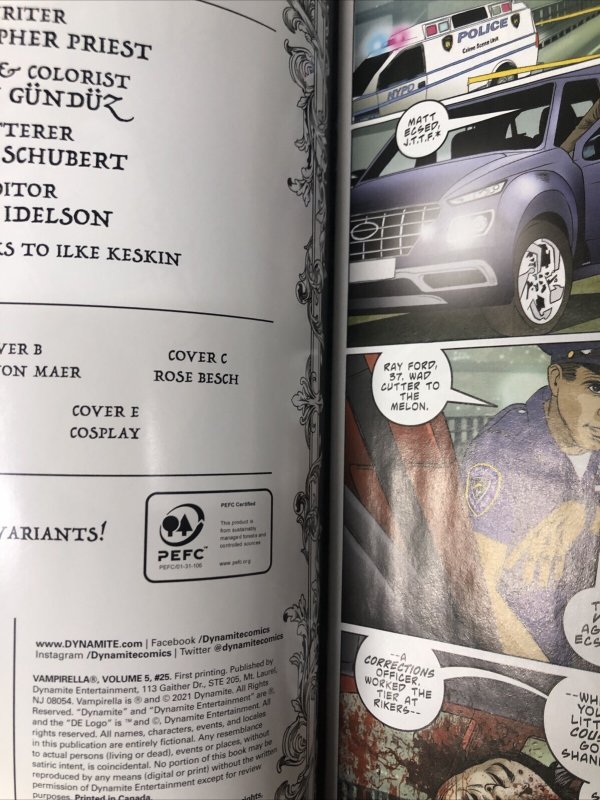 Vampirella (2021) # 25 Variant (NM) Dynamite Entertainment • Rare • Priest