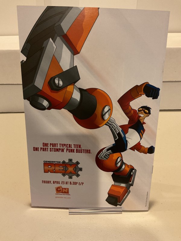 Brave and the Bold #33  9.0 (our highest grade)  2010  JM Straczynski! Chiang!