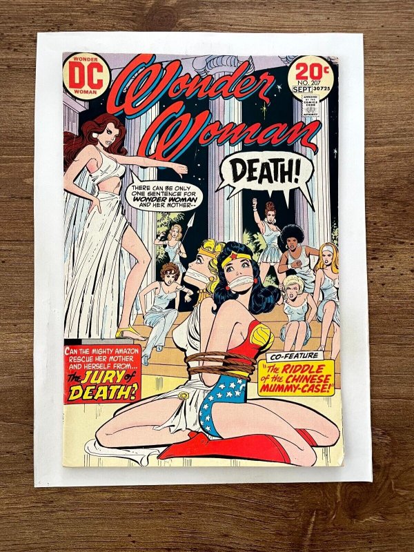 Wonder Woman # 207 FN DC Comic Book Catwoman Batman Superman Flash 20 J837