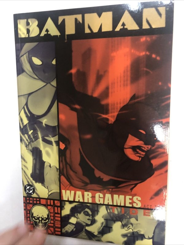 Batman War Games Act Two (2004) DC Comics SC TPB Ed Brubaker