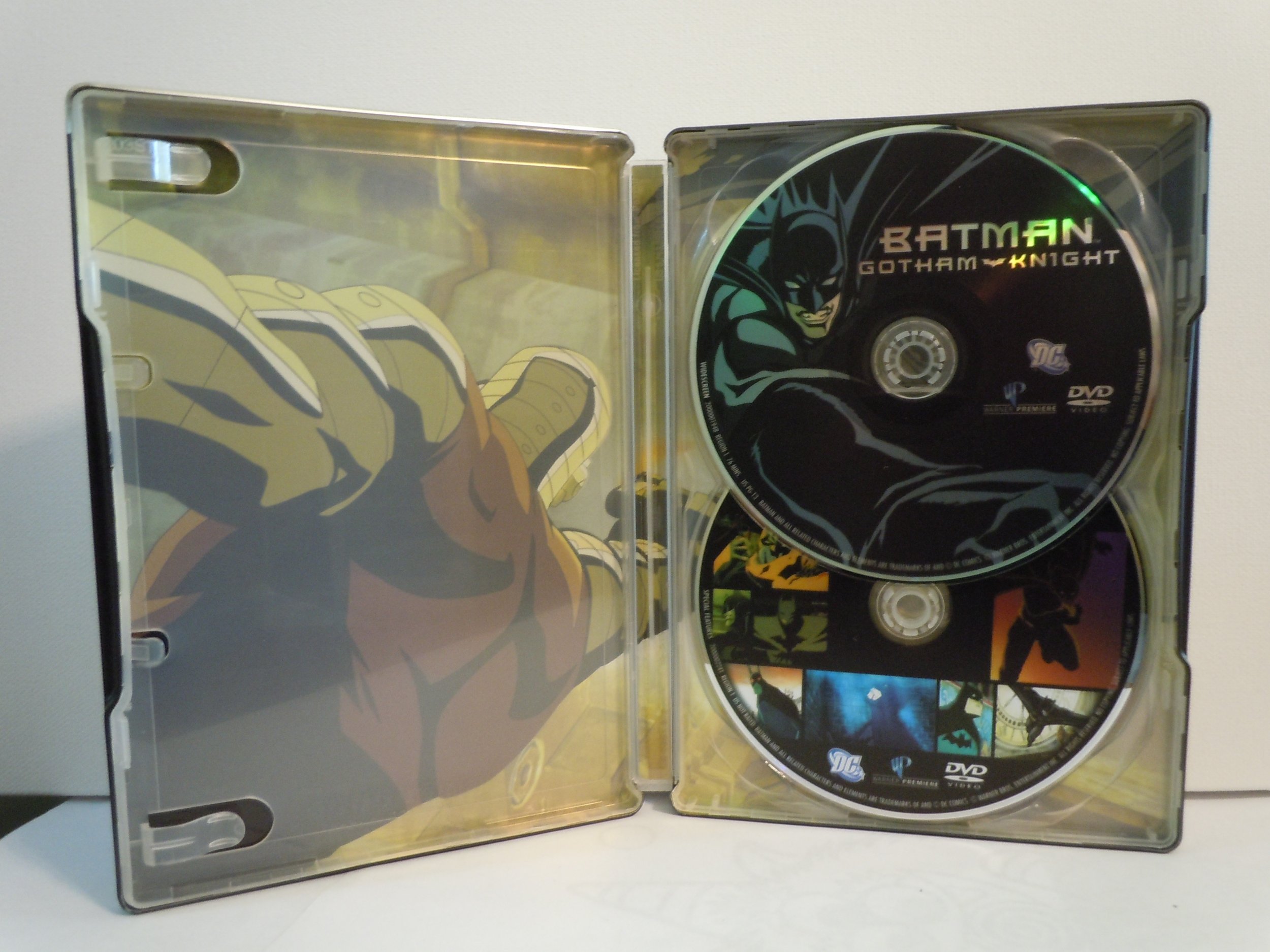 Batman- Gotham Knight (DVD) STEELBOOK | Comic Collectibles - Other /  HipComic