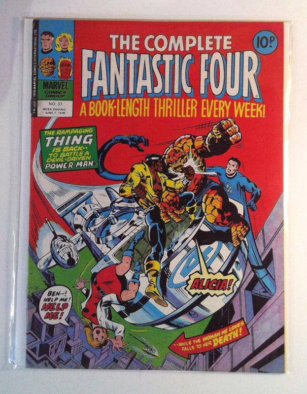 Complete Fantastic Four #37 (1978) Magazine Size Marvel UK 7.0 FN/VF Comic Book