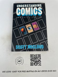 Understanding Comics The Invisible Art Scott McCloud Book Graphic Novel 2 J229