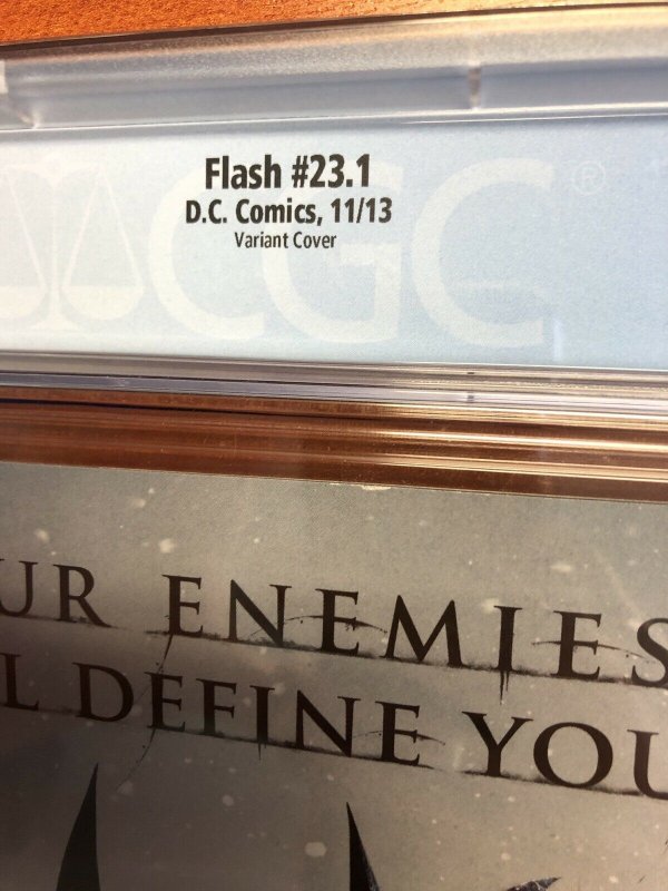 Flash (2013) #23.1 (CGC 9.4 WP) Variant Cover Newsstand Edition!