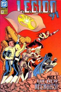 L.E.G.I.O.N. #32 VF ; DC | LEGION '91 Iwo Jima Tribute Cover