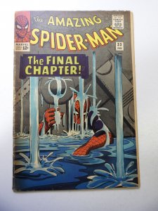 The Amazing Spider-Man #33 GD/VG Condition cover & cf detached at 1 staple