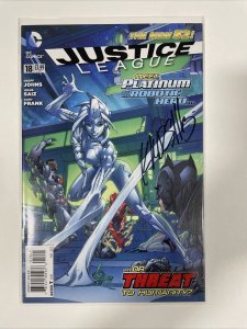 Justice League 18 Near Mint NM Signed Kenneth Rocafort DC 2013