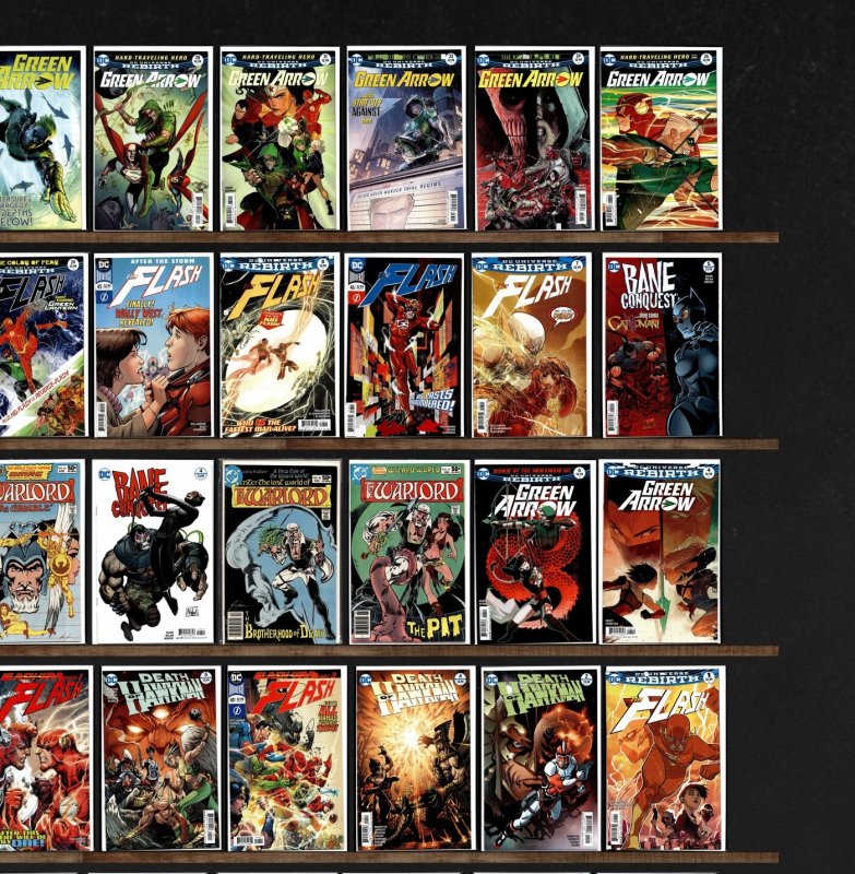 Huge Lot 140+ Comics with The Flash, Green Arrow, Warlord & More!
