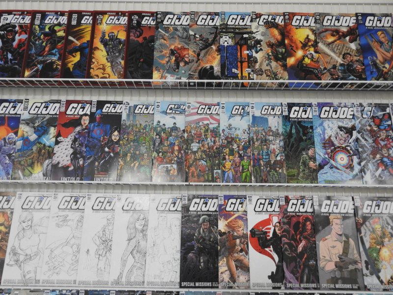 Huge Lot 230+ All G.I.Joe Comics!! Avg VF/NM Condition!