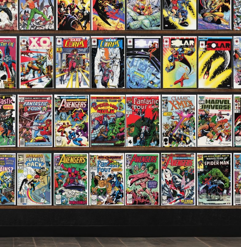 Huge Lot 150+ Comics with Fantastic Four, The Avengers & More!