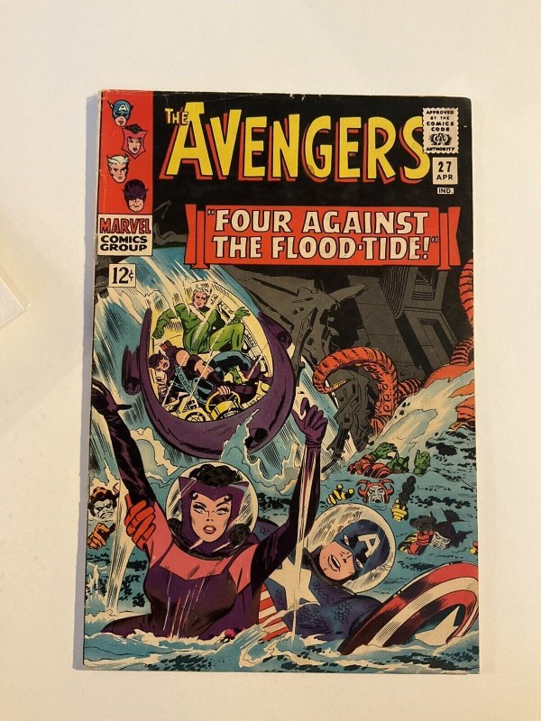 Avengers 27 Very Good+ Vg+ 4.5 Marvel