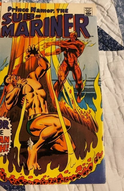 Sub-Mariner #14 (1969)namor vs human torch