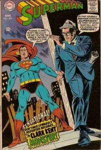 Superman (1939 series)  #209, Fine (Stock photo)