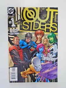 *Outsiders v3 (2003; Winick) 1-33, Ann 1 (34 books) VF to M condition lot