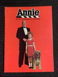 1982 ANNIE Storybook Based on the Movie FVF 7.0 Scholastic SBS Paperback