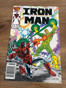 Lot Of 3 Iron Man Marvel Comic Books # 209 210 211 VF-NM 16 J438