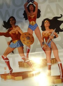 WONDER WOMAN ART OF WAR STATUES Promo Poster, 11 x 17, 2013, DC Unused more in o