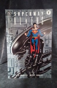 Superman vs. Aliens #1 (1995)