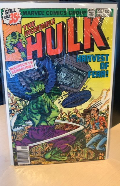 The Incredible Hulk #230 (1978) 9.4 NM