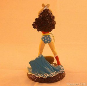 DC Superheros Limited Edition 1996 Titled Wonder Woman Warrier of Strength 