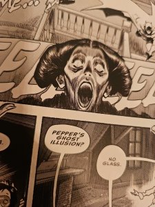 GOTHAM ACADEMY MAPS OF MYSTERY + BATMAN BLACK AND WHITE 4