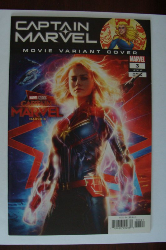 Captain Marvel #3  Movie Variant Cover Brie Larson.