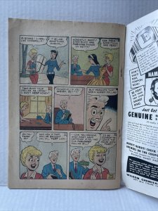 Archie’s Giant Series #8  Betty And Veronica Summer Fun  1960 