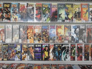 Huge Lot 180+ Comics W/ Ultimate X-Men Complete set, Batman, +More! Avg VF- Cond