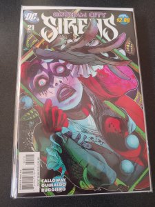 GOTHAM CITY SIRENS #21 NM