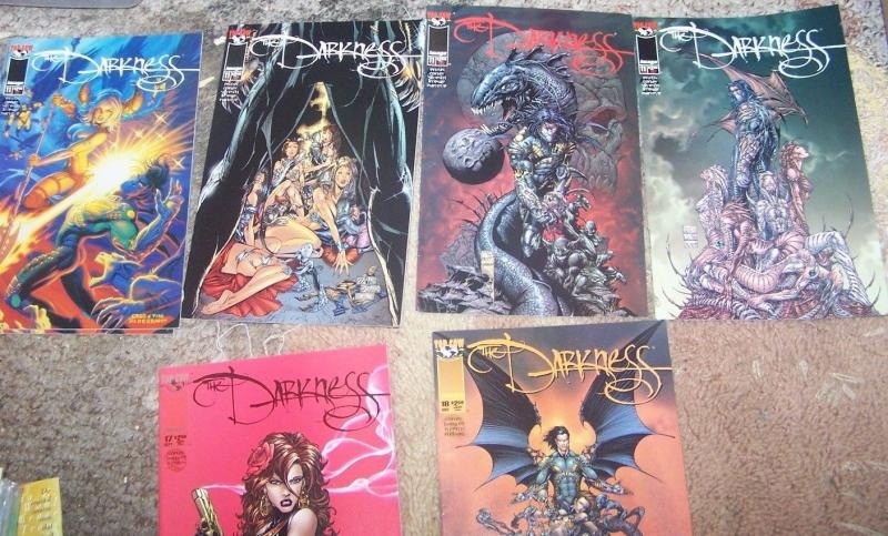 The Darkness lot of 15 comics  #5 7 9 10 11abcd+17 18 21 24  30 311997, Image