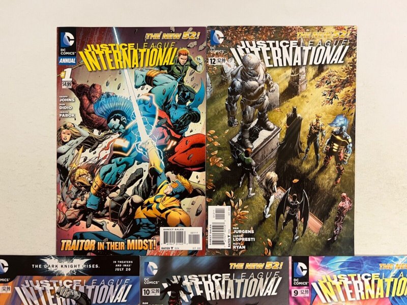 5 Justice League International DC Comic Books # 1 9 10 11 12 Superman 59 JS44