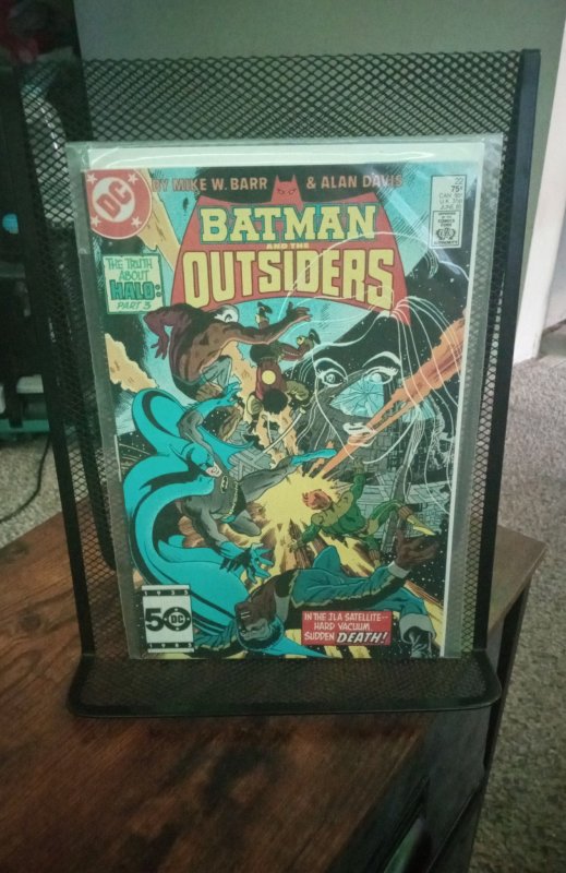 Batman and the Outsiders #22 Direct Edition (1985)