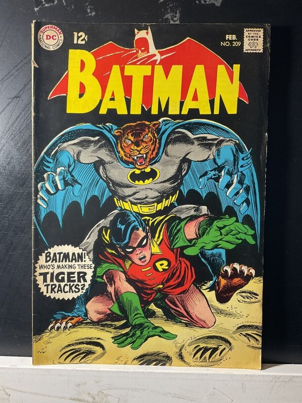 BATMAN #209 (1940 DC) Jungle Jeopardy 