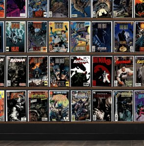 Huge Lot 150+ Comics with Detective Comics, Batman, Outsiders & More!