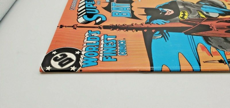 WORLD'S FINEST #290 Batman, Superman, Stalagron 1983   NM-