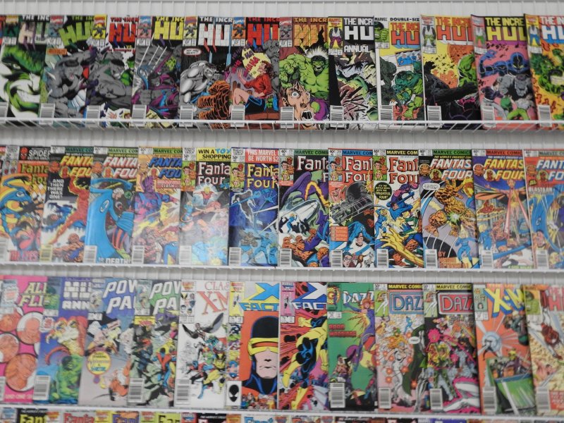 Huge Lot 190+ Comics W/ Hulk, Fantastic Four, Daredevil+ Avg Fine+ Condition!!